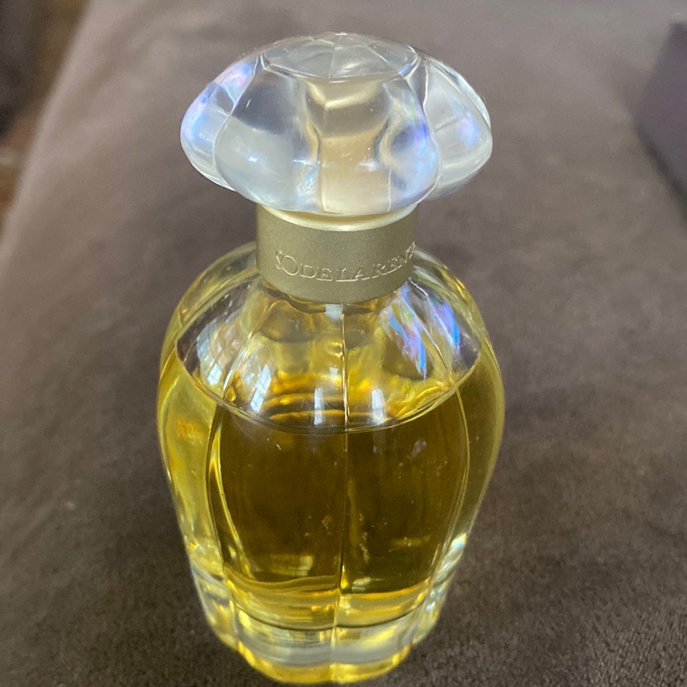 SO by OSCAR DE LA RENTA 1.7fl Oz Toilette